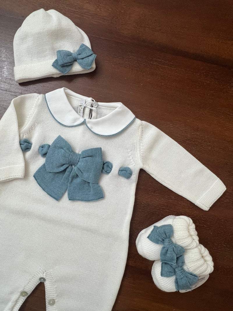 Tutina in pura lana fiocco con cappellino e babbucce