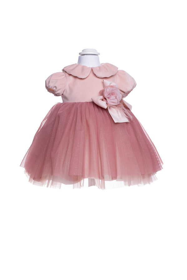 Abito elegante in velluto e tulle