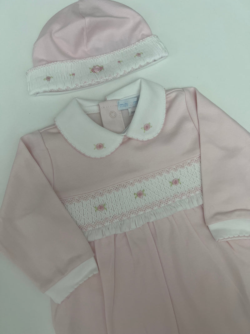 Tutina punto smock e roselline  in cotone con cappellino