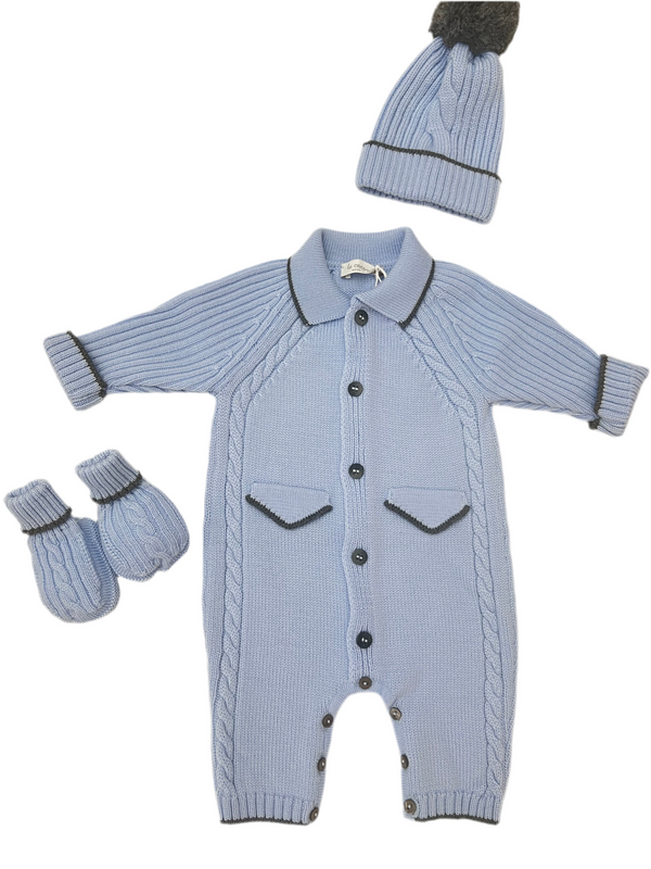 Tutina in pura lana con cappellino e babbucce treccia