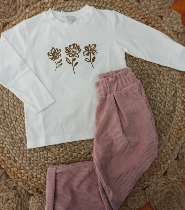 T-shirt caldo cotone con pantalone in velluto