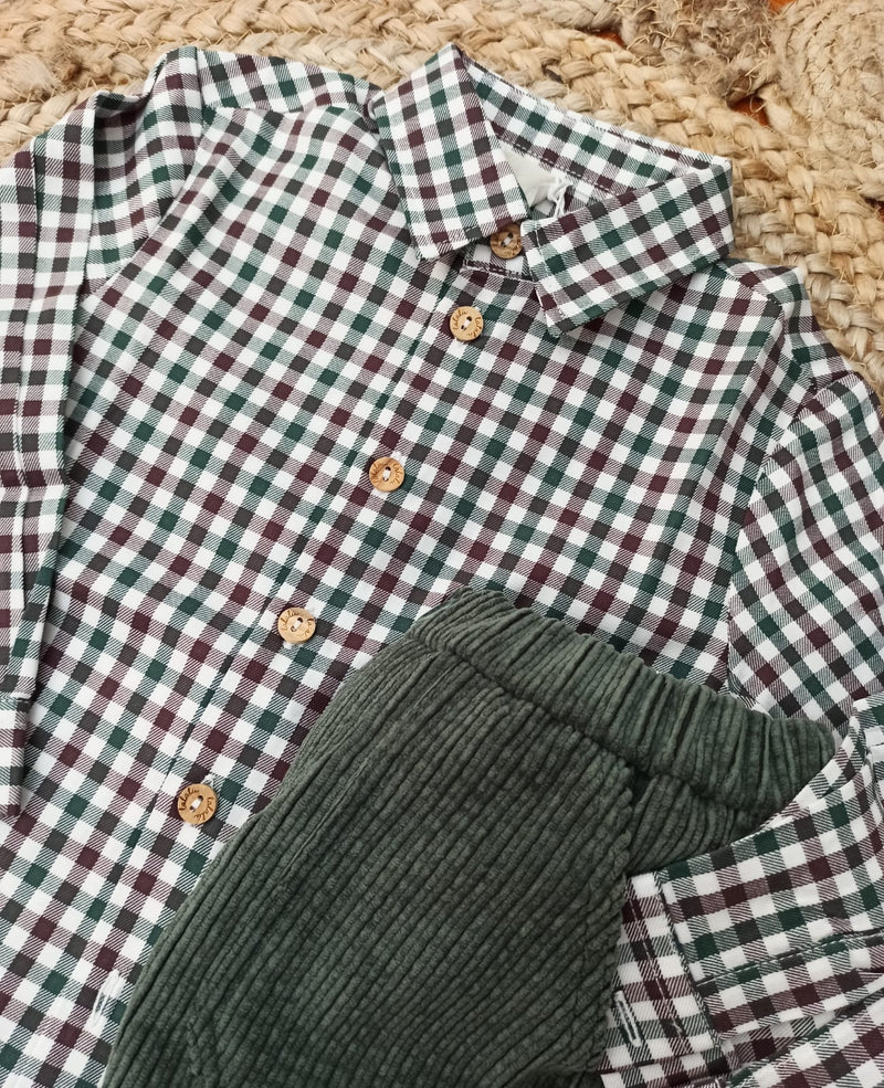 Completo camicia vichy + pantalone in velluto