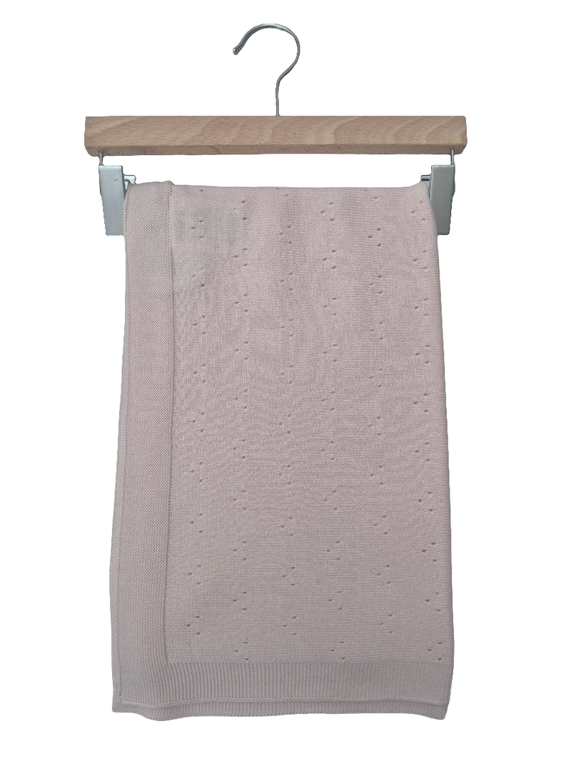 Copertina in filo con trafori