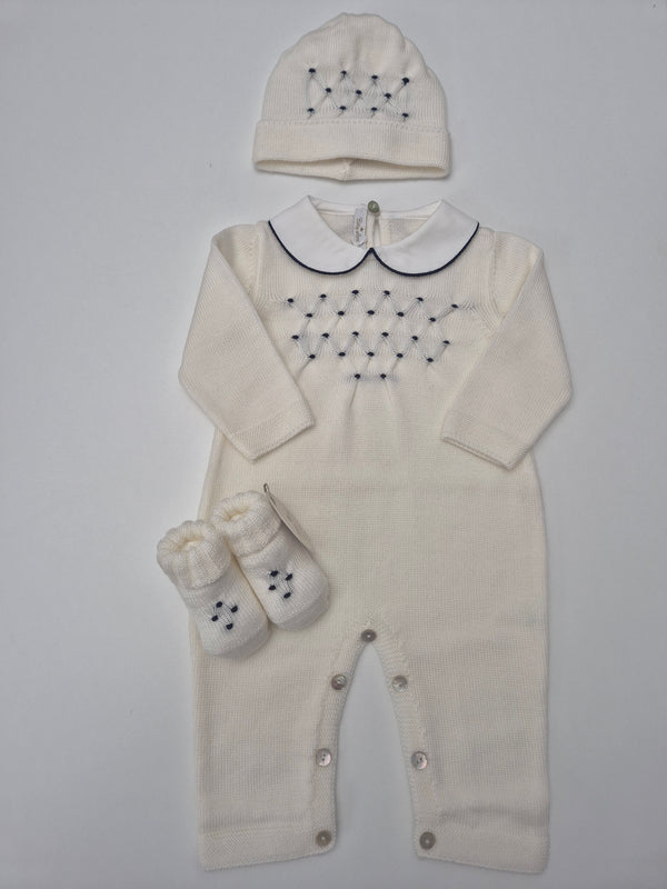 Tutina in pura lana con cappellino e babbucce punto smock