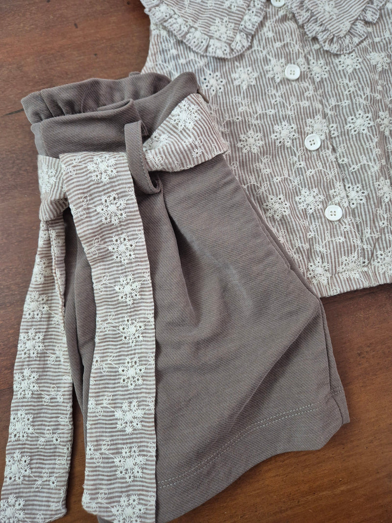 Completo camicia e shorts bimba