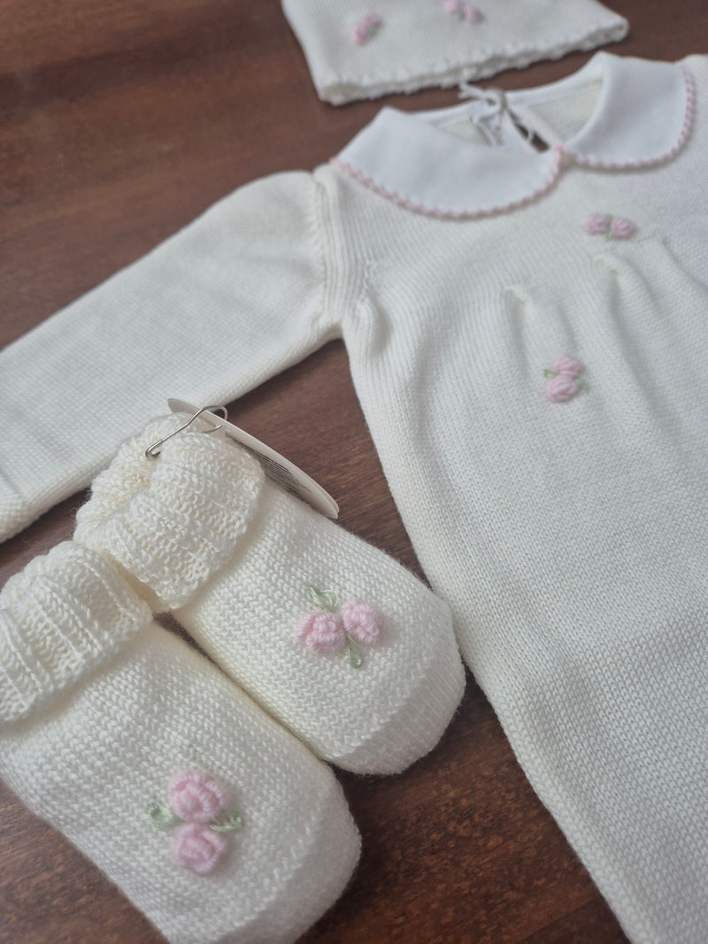 Tutina in pura lana con cappellino e babbucce roselline