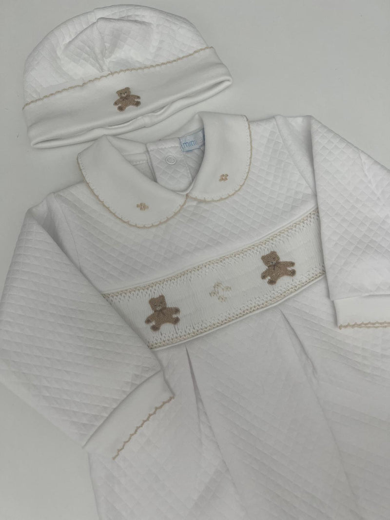 Tutina orsetto in cotone punto smock con cappellino