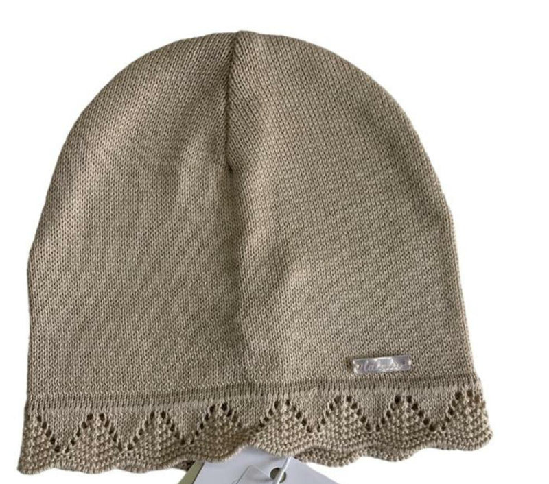 Cappellino in filo